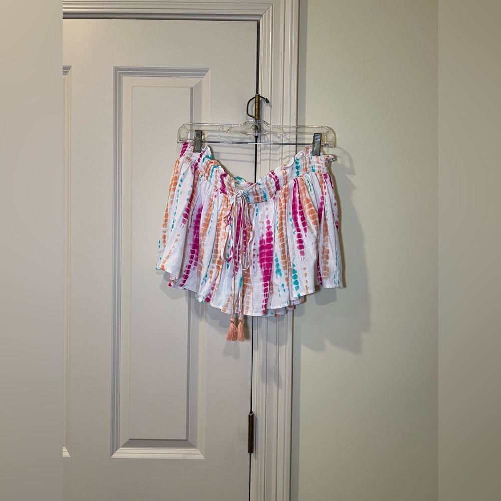 GB Ruffle Tie Dye Hippie Crop Top Size XLarge - built in bandeau with tassels